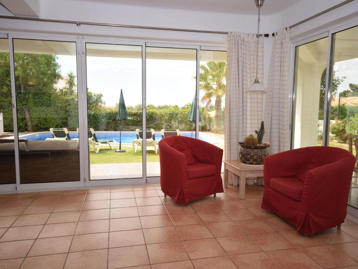 Fantastic With Private Swimming Pool *